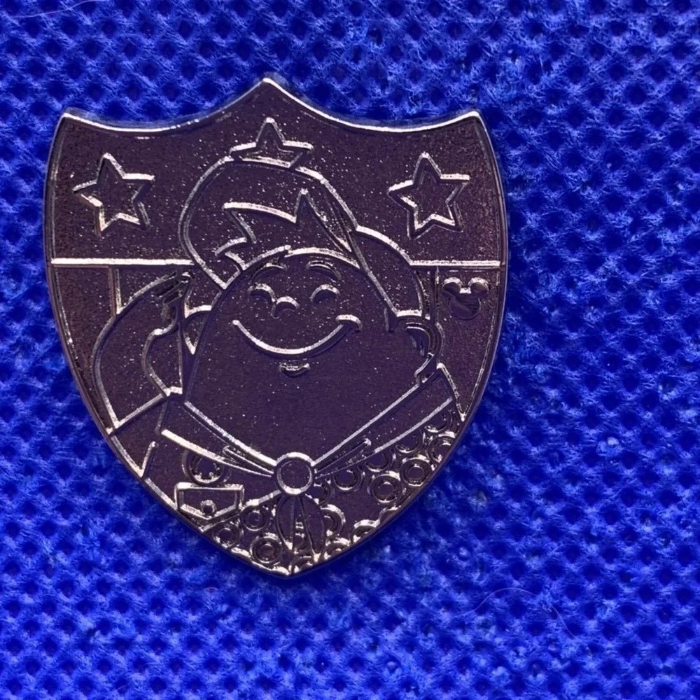 2013 Patriotic Russell Up Silver Chaser Hidden Mickey Disney Pixar Trading pin